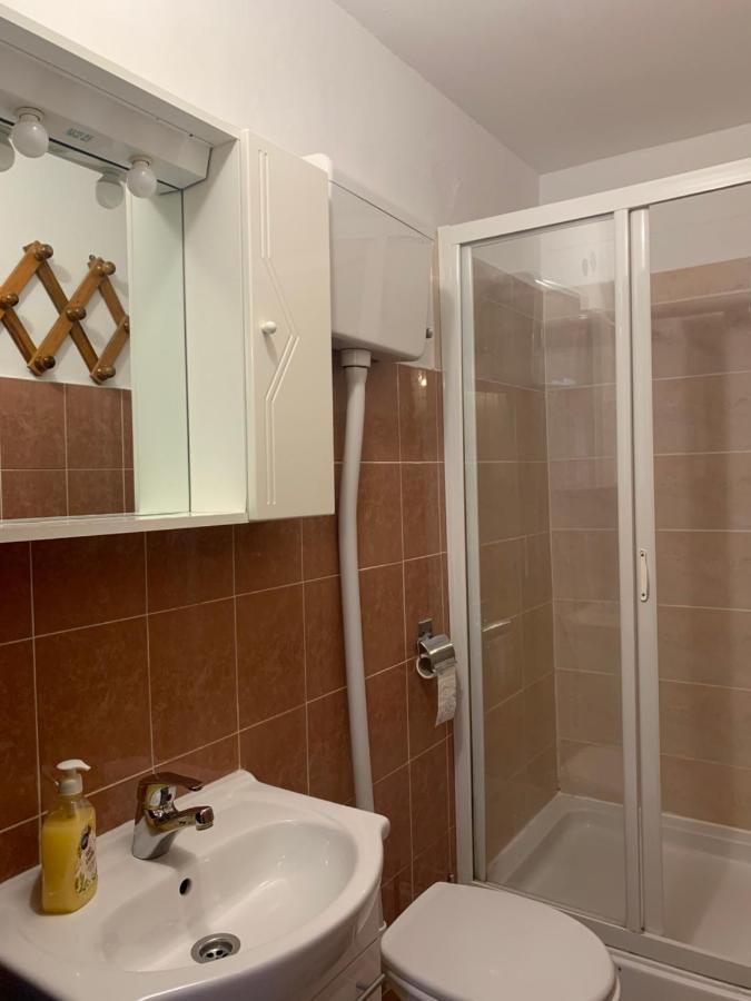 Apartment Emma Rijeka Buitenkant foto